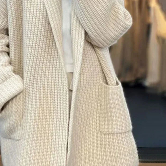 Celeste – Gestrickte Strickjacke