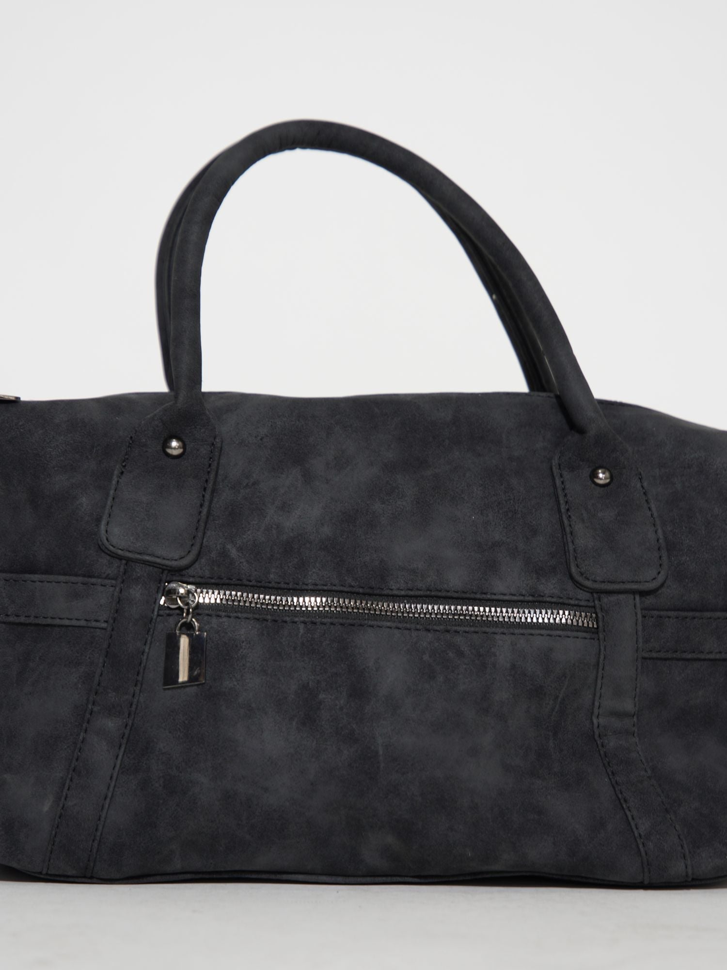 Amelia Elegante metgezel voor alledag