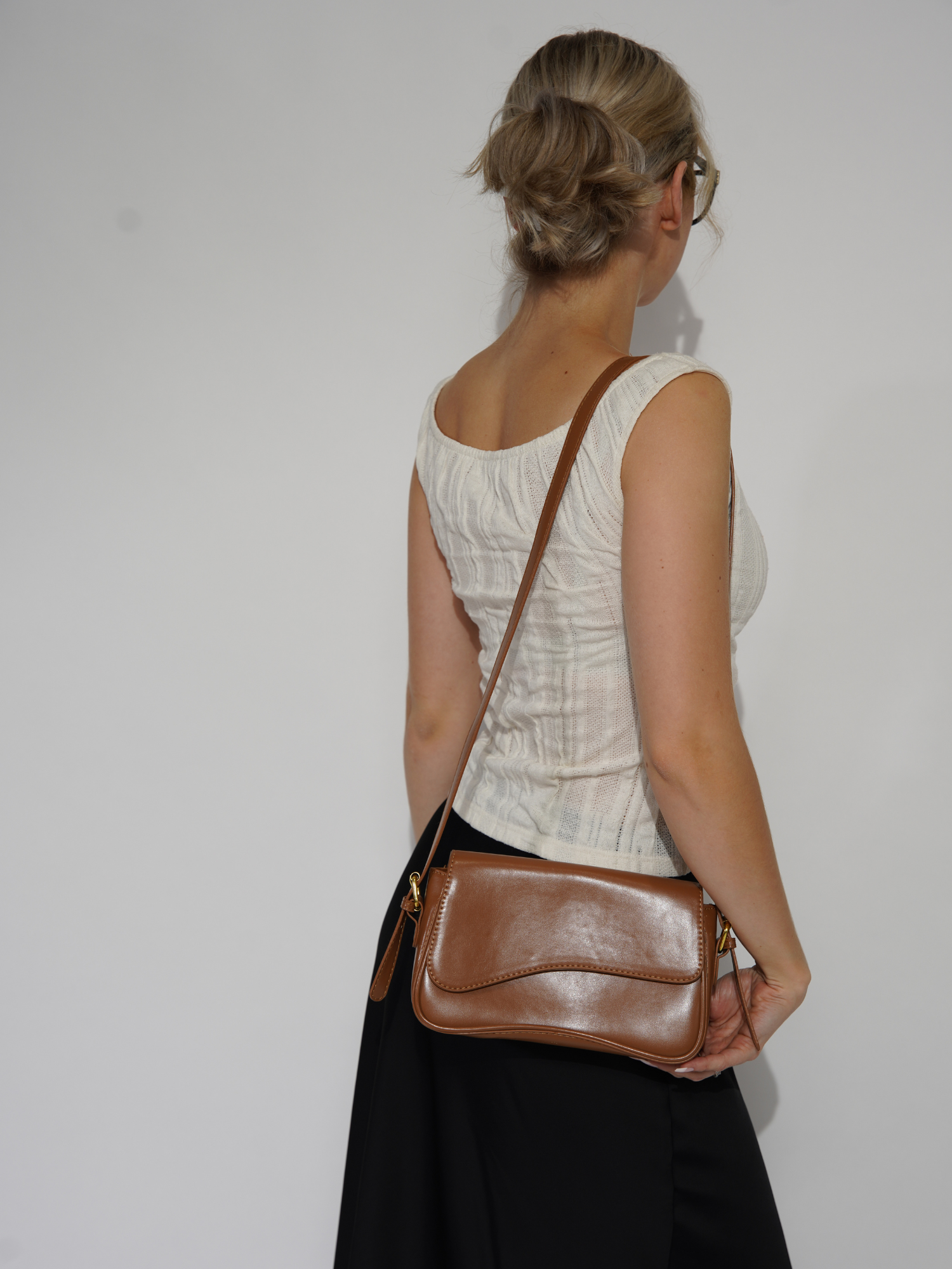 Charis - Glamouröse Handtasche