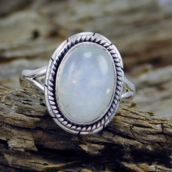 Aqua Chalcedoon ring