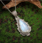 Maansteen ketting in vintage zetting