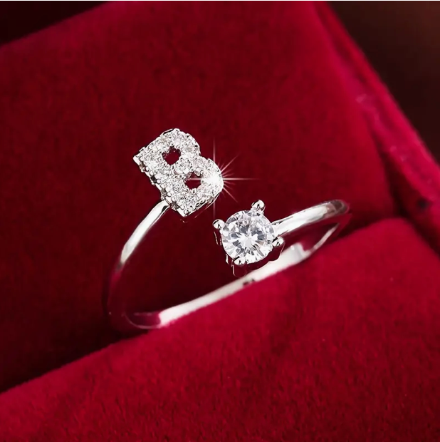 Elegante Letter Ring met Diamanten in Goud en Zilver