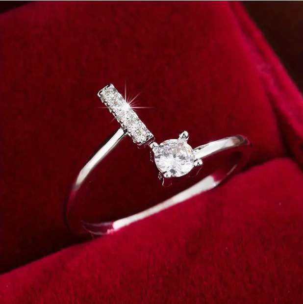 Elegante Letter Ring met Diamanten in Goud en Zilver