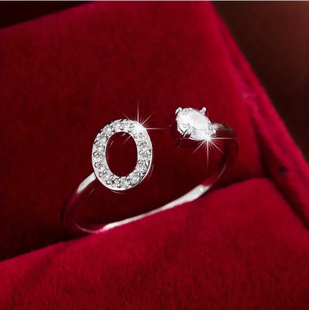 Elegante Letter Ring met Diamanten in Goud en Zilver