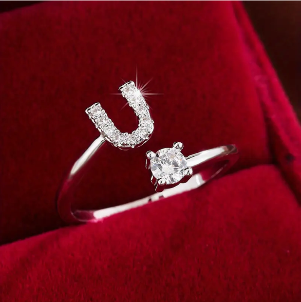 Elegante Letter Ring met Diamanten in Goud en Zilver