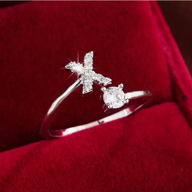 Elegante Letter Ring met Diamanten in Goud en Zilver