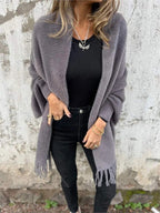 Greta - Casual vest met lange mouwen, franjes en gebreide sjaal