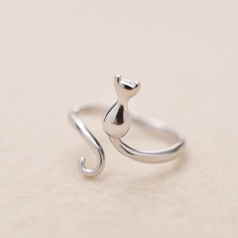 Zilveren kater in Boots Ring