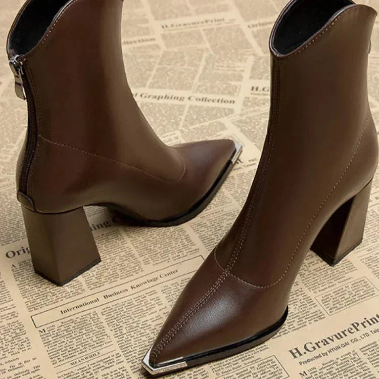 Michaela | Stiefel mit Chromspitze