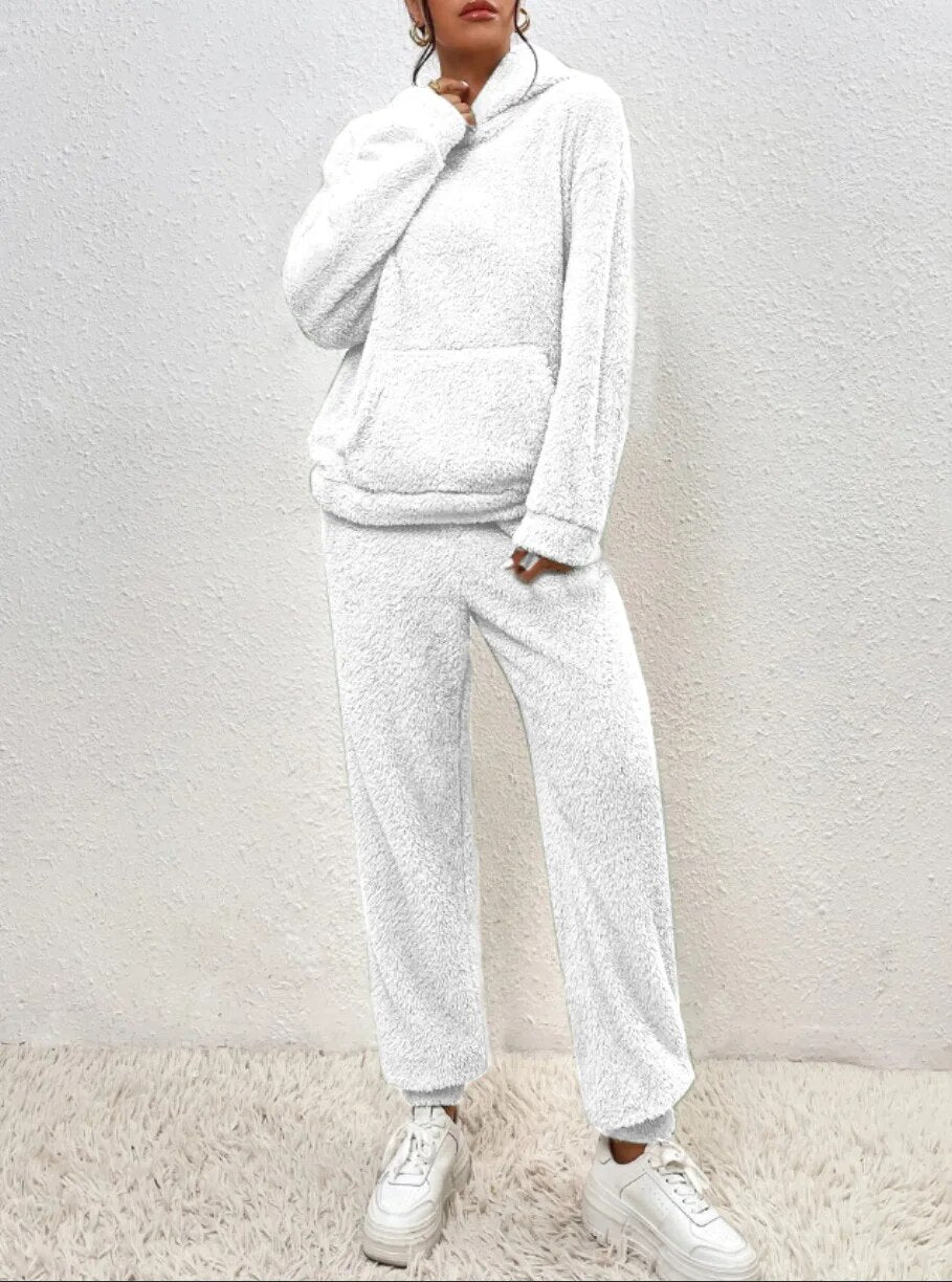 Zacht dames teddy-jumpsuit met capuchon - Zacht & Warm