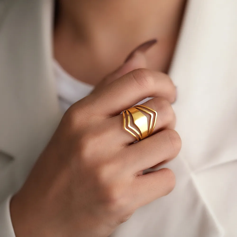 Elegante gouden statementring