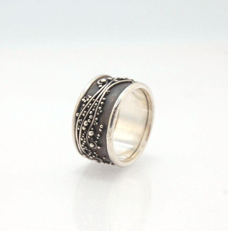 Vintage donkerzilveren ring