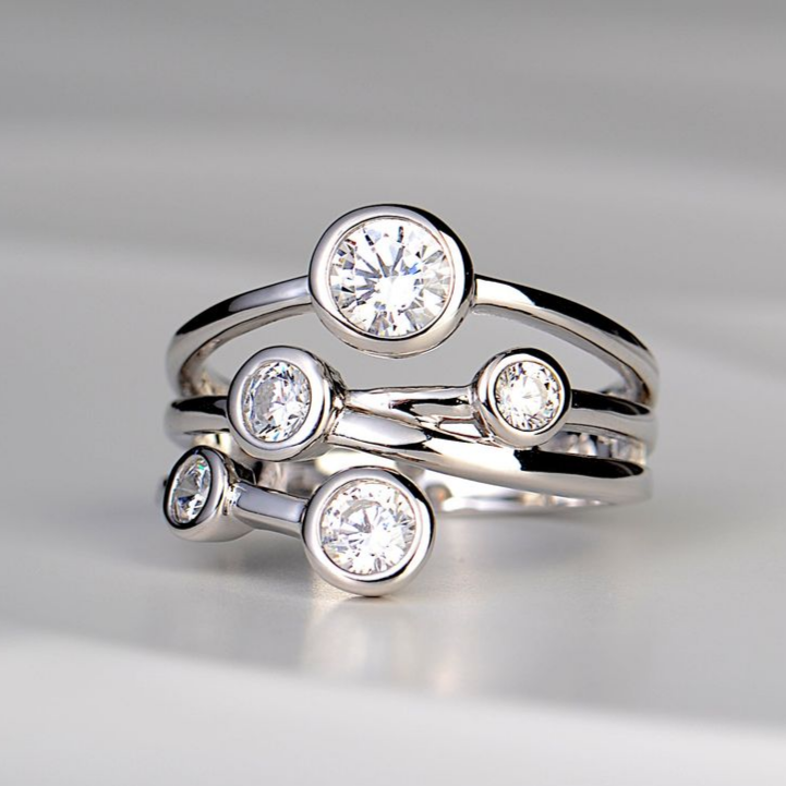 Vintage verzilverde gestapelde zirkonia ring