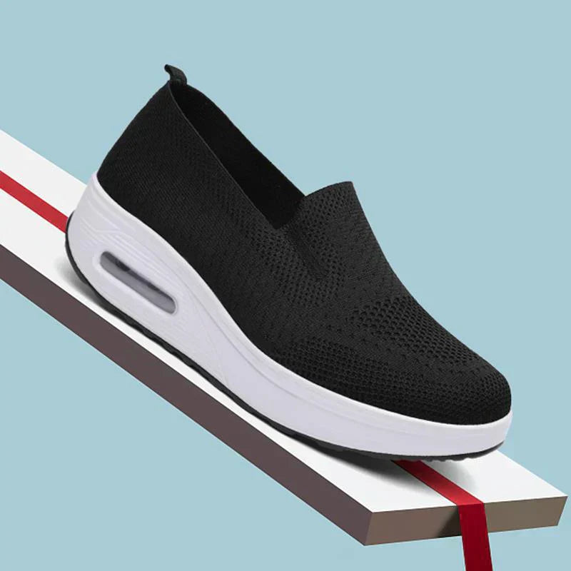 Trixie™ Plateau-Sneaker aus Mesh