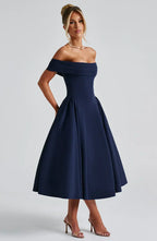 Nyx - Mühelos elegantes Midikleid
