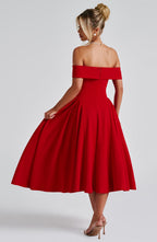 Nyx - Mühelos elegantes Midikleid