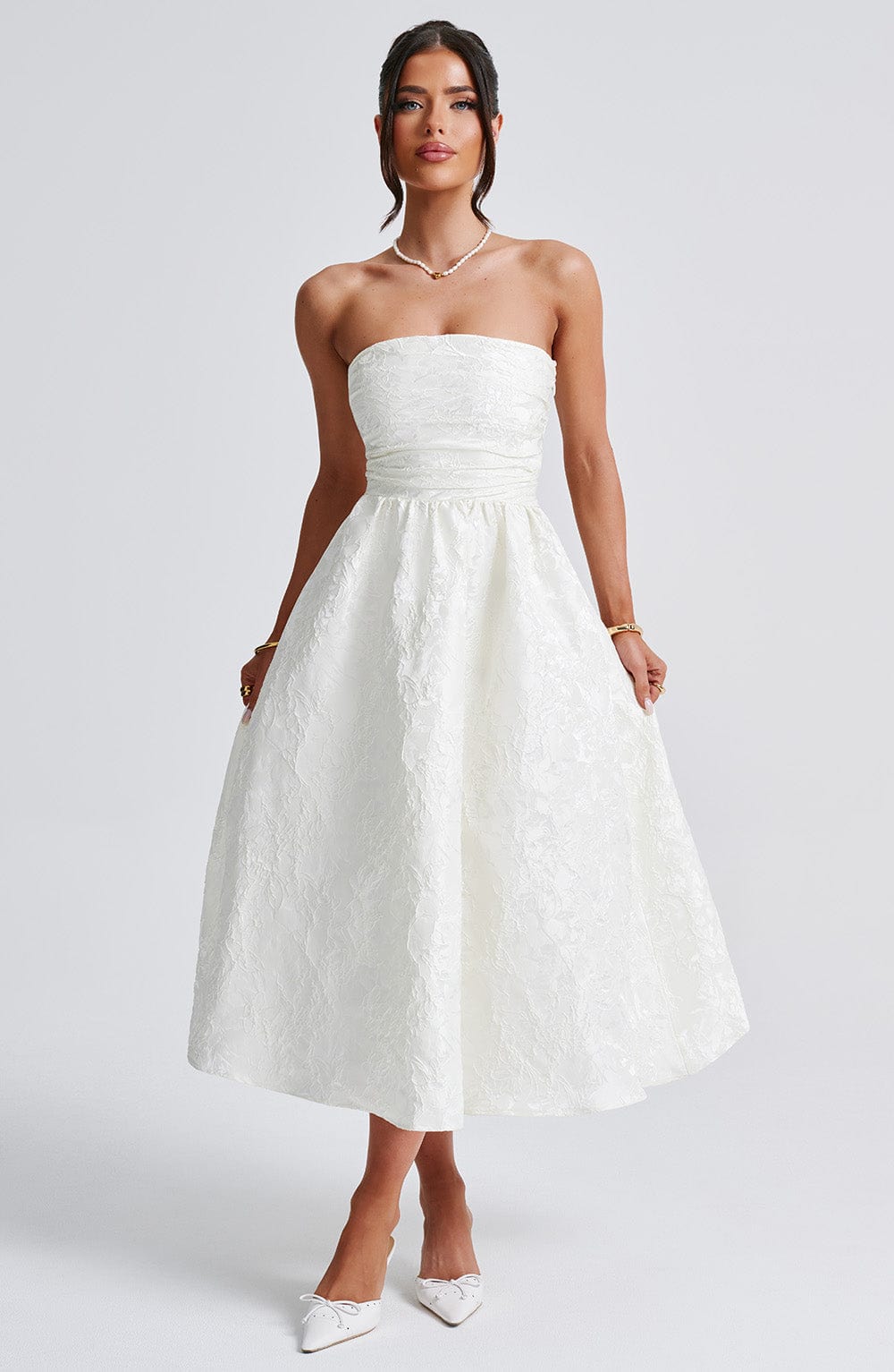 Tyche - Jacquard midi-jurk met blote schouders